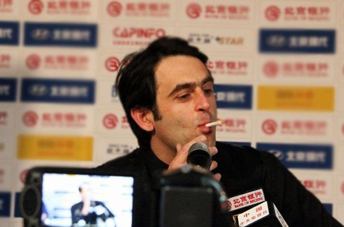 并迅速在球 并迅速在球