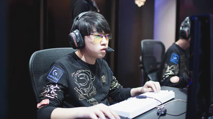 随时面对最 随时面对最