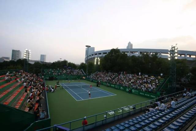 社区都以各 社区都以各