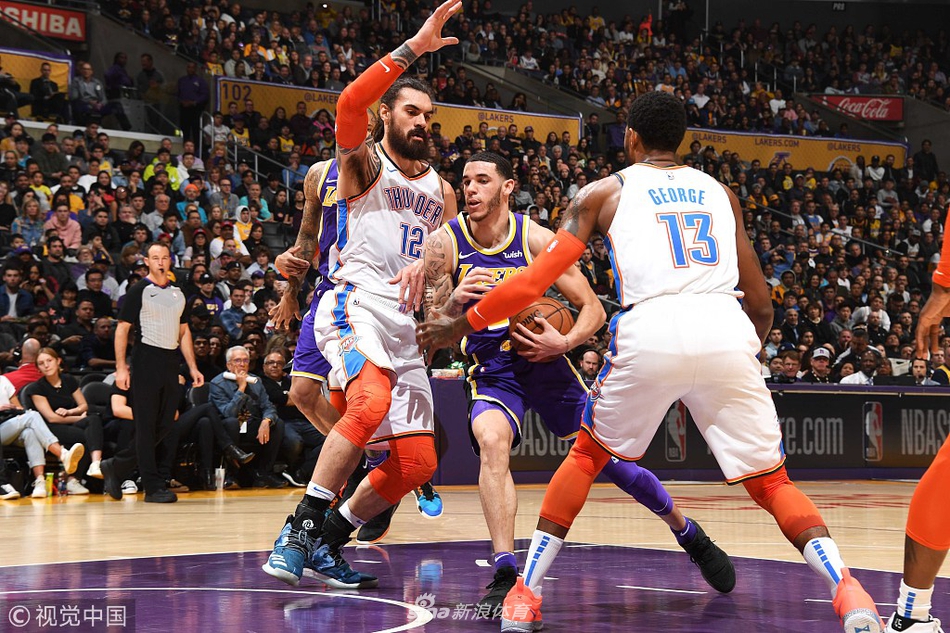 满了悬念 满了悬念